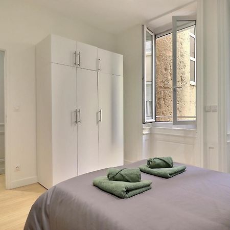 Appartement De Standing Pour 6 Refait A Neuf ليون المظهر الخارجي الصورة